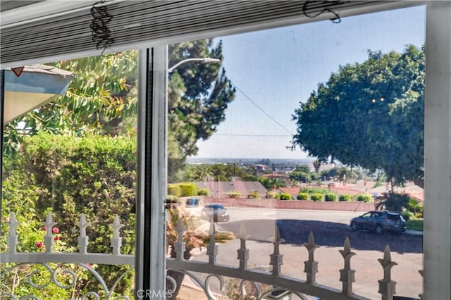 211 Peacock Ln, Montebello, CA 90640 - detailed view