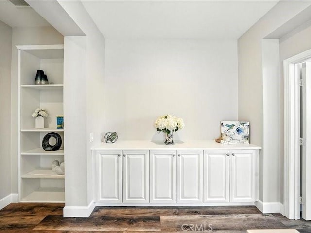 23808 Bayview Ct, Valencia, CA 91355 - detailed view of wood finished floors and built in shelves