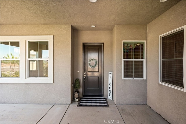 2070 Solig Ave, Kingsburg, CA 93631 - view of exterior entry with stucco siding