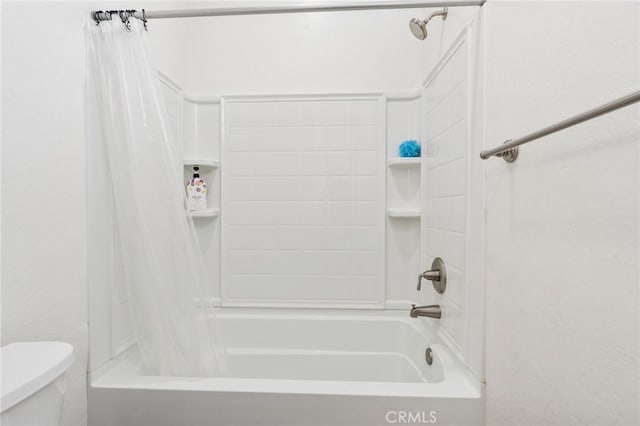 2070 Solig Ave, Kingsburg, CA 93631 - bathroom with shower / tub combo with curtain and toilet