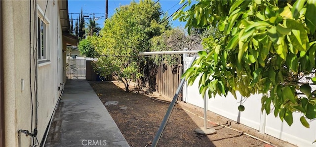 22348 Kittridge St, Woodland Hills, CA 91303 - photo 36