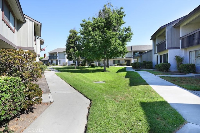 1201 W Cerritos Ave Unit 68, Anaheim, CA 92802 - view of community with a residential view and a lawn