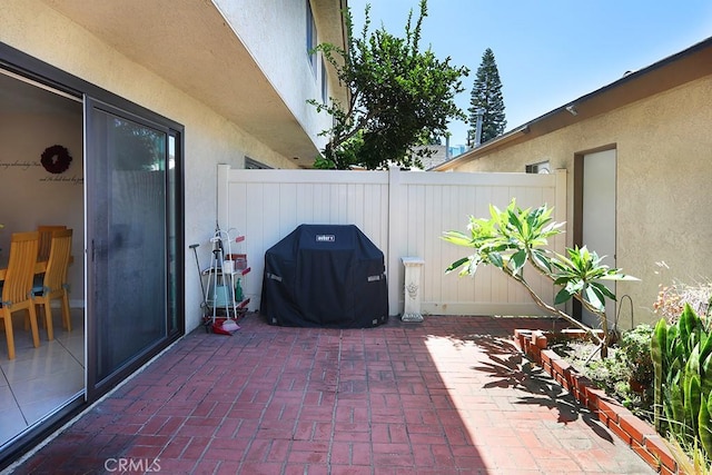 1201 W Cerritos Ave Unit 68, Anaheim, CA 92802 - view of patio with area for grilling