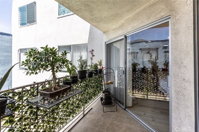 1118 N Central Ave Unit 14, Glendale, CA 91202 - view of balcony