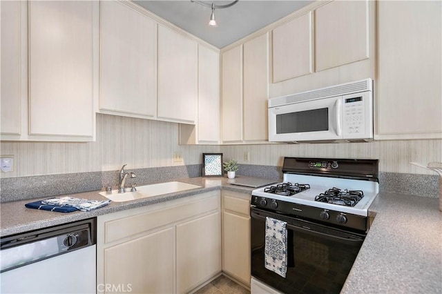 810 E Laurel Oak Dr, Azusa, CA 91702 - kitchen featuring white appliances and light countertops