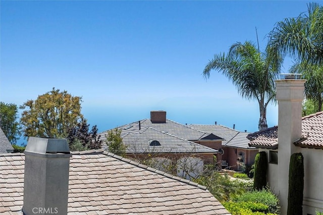21 Santa Catalina Dr, Rancho Palos Verdes, CA 90275 - exterior view of a chimney and a tiled roof