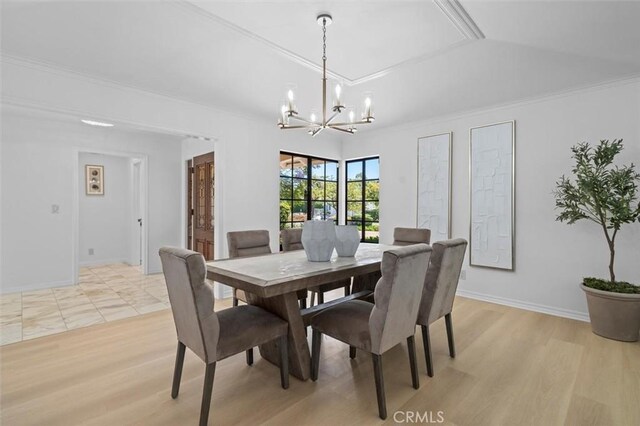 21 Santa Catalina Dr, Rancho Palos Verdes, CA 90275 - dining area featuring a chandelier, light wood finished floors, crown molding, and lofted ceiling