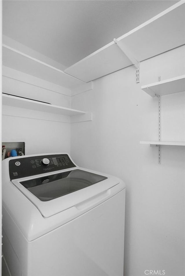 232 Villa Point Dr, Newport Beach, CA 92660 - laundry room featuring washer / dryer