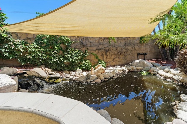 2531 Wildcat Ln, Riverside, CA 92503 - exterior view of a small pond