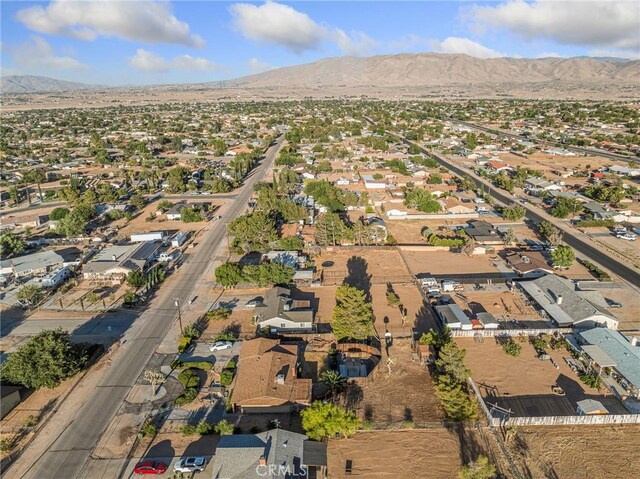 17911 Juniper St, Hesperia, CA 92345 - photo 38