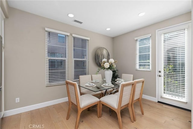 14 Tall Oak, Irvine, CA 92603 - dining room with light wood-type flooring and recessed lighting