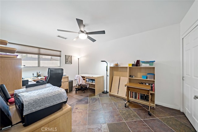 39004 Knoll View Cir, Cathedral City, CA 92234 - photo 26