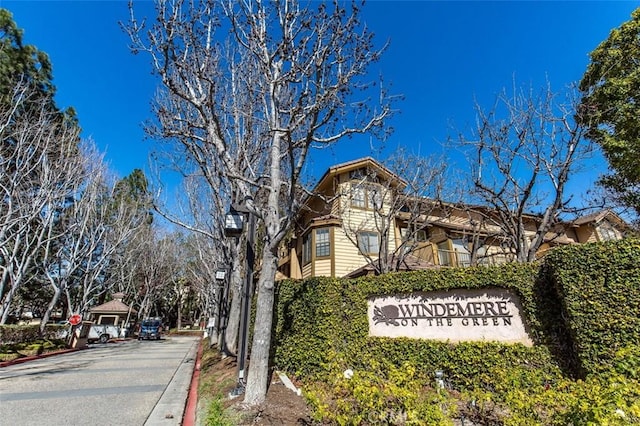 2567 Plaza Del Amo Unit 205, Torrance, CA 90503 - view of community / neighborhood sign