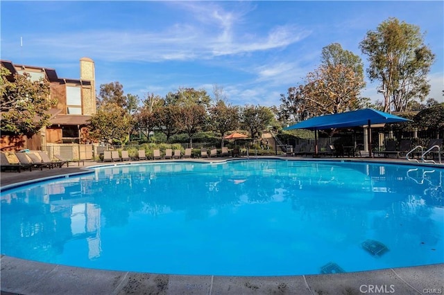 25152 Mammoth Cir, Lake Forest, CA 92630 - view of community pool