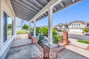 25152 Mammoth Cir, Lake Forest, CA 92630 - view of porch