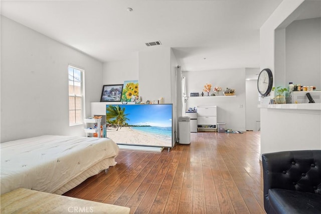1335 Mc Fadden Dr, Fullerton, CA 92833 - bedroom with hardwood / wood-style floors