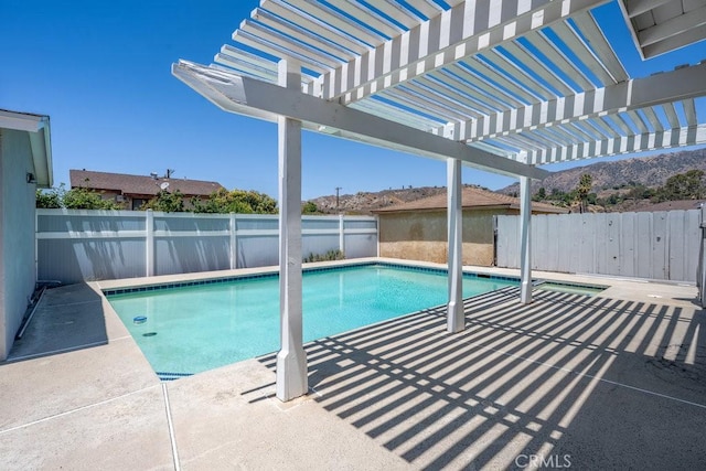 11009 Quill Ave, Sunland, CA 91040 - view of swimming pool with a fenced backyard, a pergola, and a patio area