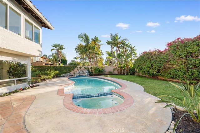 24861 Camberwell St, Laguna Hills, CA 92653 - view of pool featuring a pool with connected hot tub, a fenced backyard, and a patio