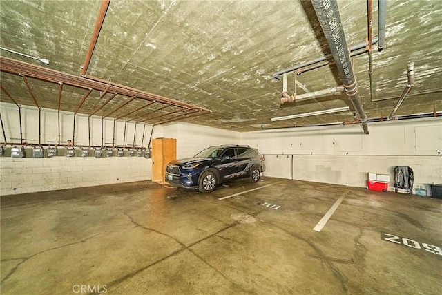 2424 S Gaffey St Unit 101, San Pedro, CA 90731 - parking deck with concrete block wall