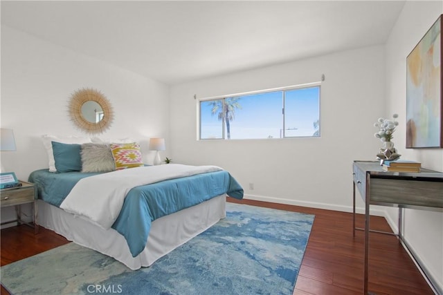 545 Chestnut Ave Unit 411, Long Beach, CA 90802 - bedroom featuring wood finished floors and baseboards