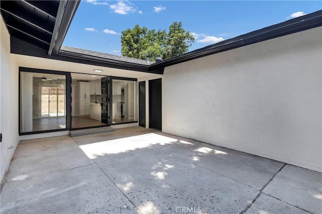 7364 Layton St, Rancho Cucamonga, CA 91730 - view of patio / terrace