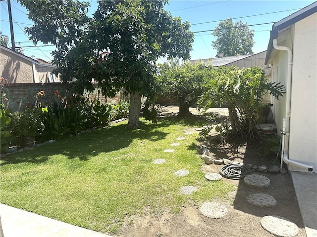 1316 Elm St, Alhambra, CA 91803 - view of yard