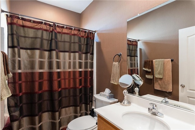 32765 Santa Cruz, Lake Elsinore, CA 92530 - bathroom with vanity and a shower with curtain