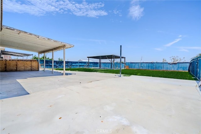 11818 Forest Park Ln, Victorville, CA 92392 - view of fenced backyard