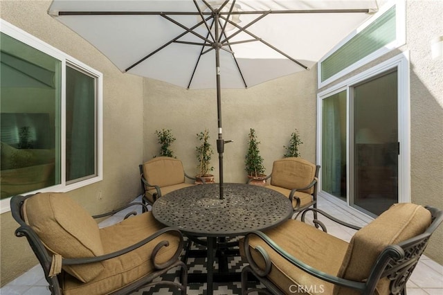 8645 Butte Cir Unit 603C, Huntington Beach, CA 92646 - view of patio / terrace with outdoor dining area