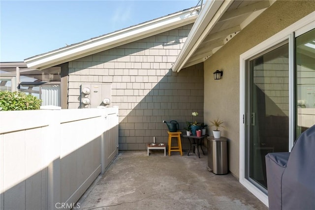 8645 Butte Cir Unit 603C, Huntington Beach, CA 92646 - view of patio / terrace
