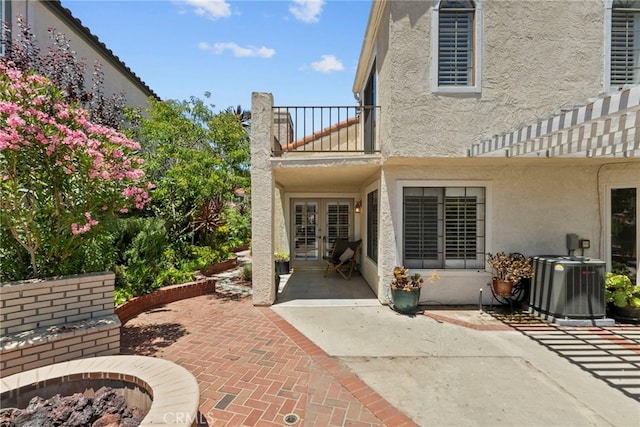 808 Links View Dr, Simi Valley, CA 93065 - patio / terrace with french doors and a patio