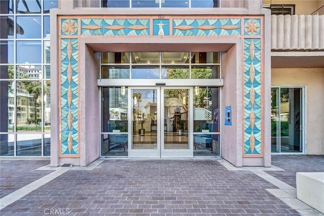 388 E Ocean Blvd Unit 1215, Long Beach, CA 90802 - doorway to property featuring stucco siding