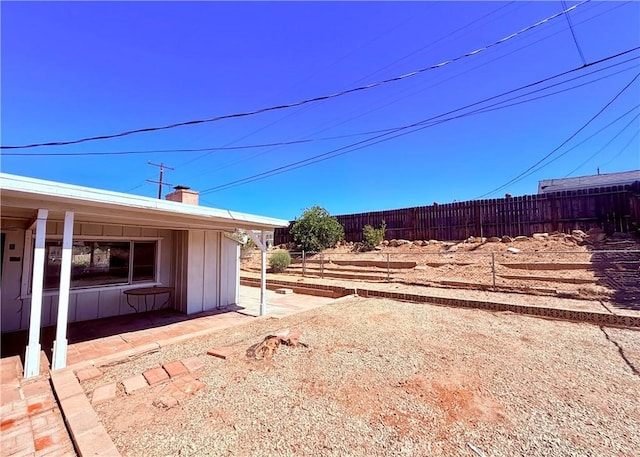 27294 Pinehurst Rd, Menifee, CA 92586 - fenced backyard featuring a patio