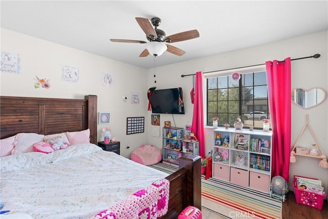 1269 Country Hill Rd, Santa Maria, CA 93455 - bedroom with a ceiling fan