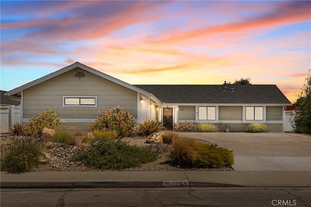1269 Country Hill Rd, Santa Maria, CA 93455 - ranch-style home featuring concrete driveway