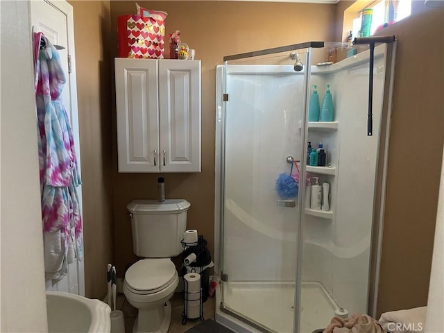 13213 Leffingwell Rd, Whittier, CA 90605 - full bath featuring a shower stall and toilet