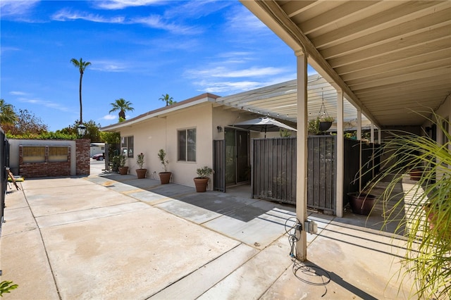 579 S Highland Dr, Palm Springs, CA 92264 - view of patio / terrace