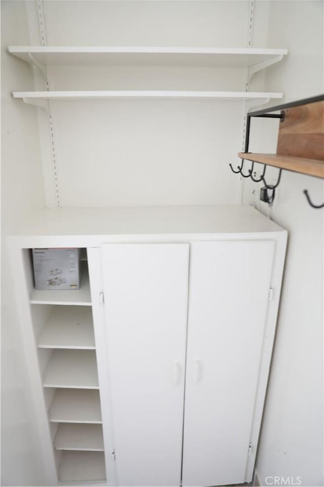 15154 Oliva Ave, Paramount, CA 90723 - detailed view