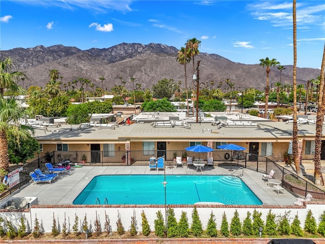 509561 S Highland Dr, Palm Springs, CA 92264 - community pool featuring a mountain view and a patio area