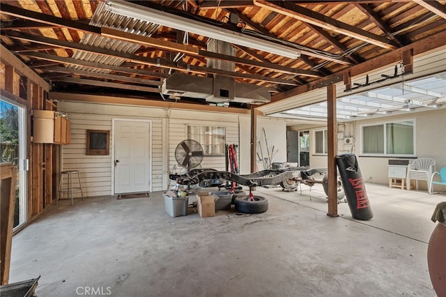 4491 N Dewitt Ave, Fresno, CA 93727 - view of garage