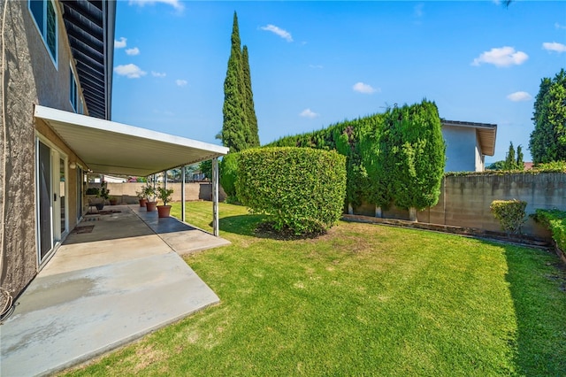 514 Mohawk Dr, Placentia, CA 92870 - fenced backyard with a patio