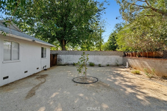 1414 W Jackman St, Lancaster, CA 93534 - fenced backyard featuring a patio area