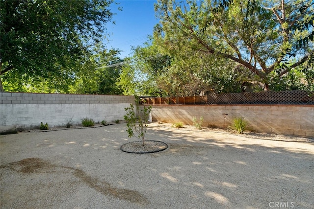 1414 W Jackman St, Lancaster, CA 93534 - fenced backyard featuring a patio area