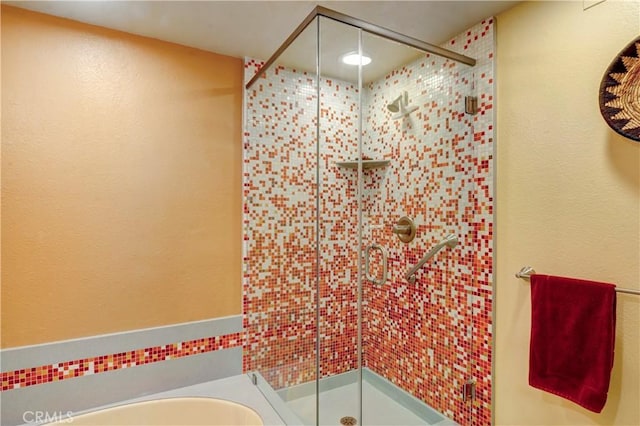 6272 Riviera Cir, Long Beach, CA 90815 - full bath with a stall shower