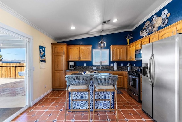 6636 Indian Cove Rd Unit 29, Palms, CA 92277 - kitchen featuring appliances with stainless steel finishes, dark countertops, ornamental molding, recessed lighting, and pendant lighting