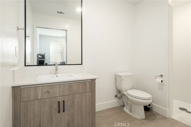 480 W Balsam Ln, Clovis, CA 93611 - full bath with vanity, tiled shower, and tile patterned floors