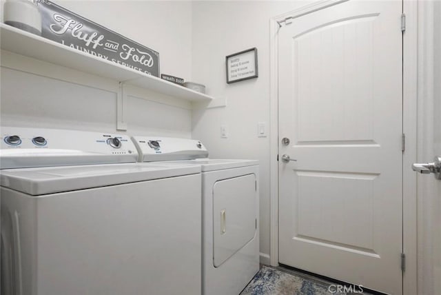453 Daffodil Dr, Merced, CA 95341 - laundry area with independent washer and dryer