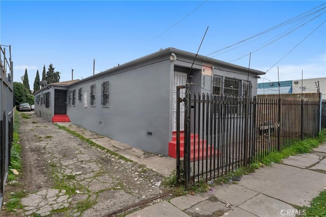3322 W 63rd St Unit 3, Los Angeles, CA 90043 - photo 1
