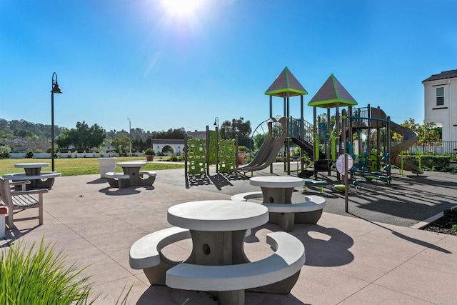 4192 Camino Campana, Oceanside, CA 92057 - view of communal playground
