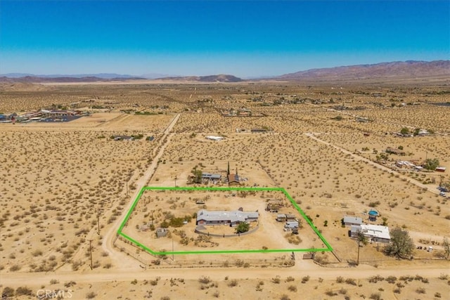 5177 Avenida Del Sol, Joshua Tree, CA 92252 - aerial view of sparsely populated area with property boundaries highlighted